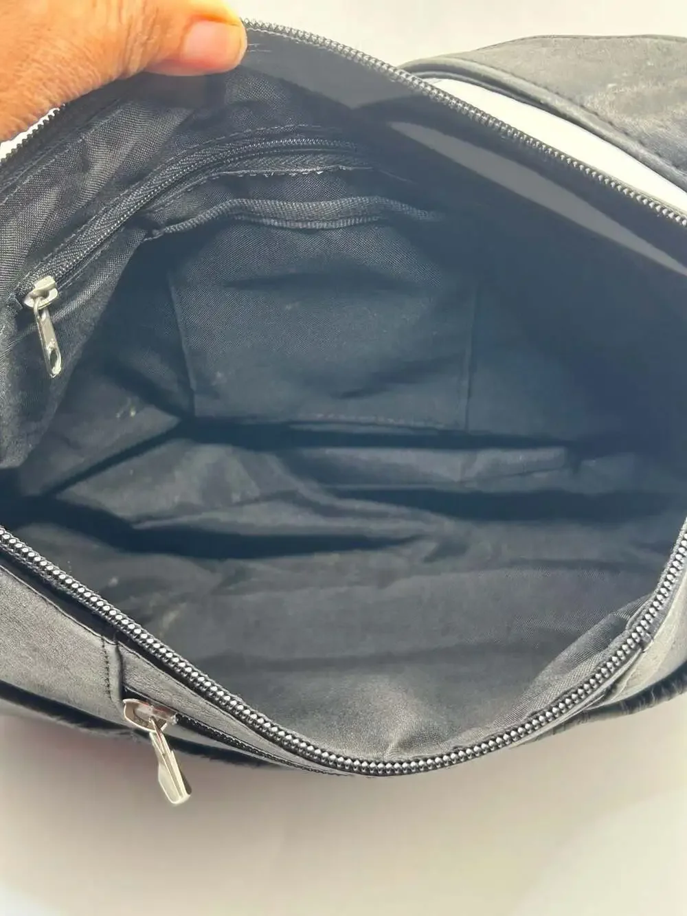 Vintage Black Leather Hobo Shoulder Bag Zip Top Everyday Purse